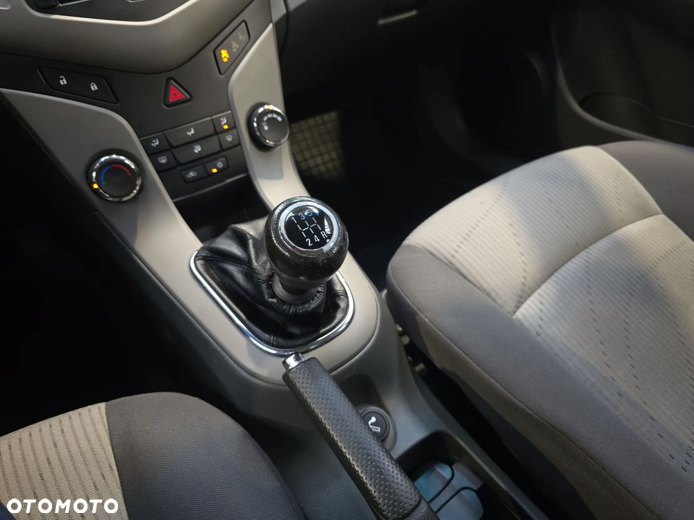 Chevrolet Cruze 2.0 VDCi Base - 16