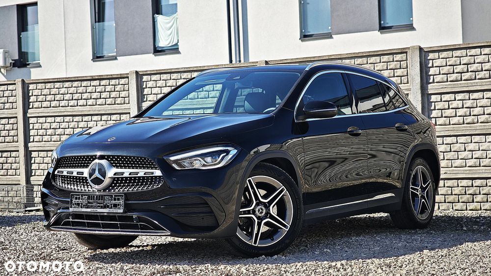 Mercedes-Benz GLA 200 d 8G-DCT AMG Line - 1