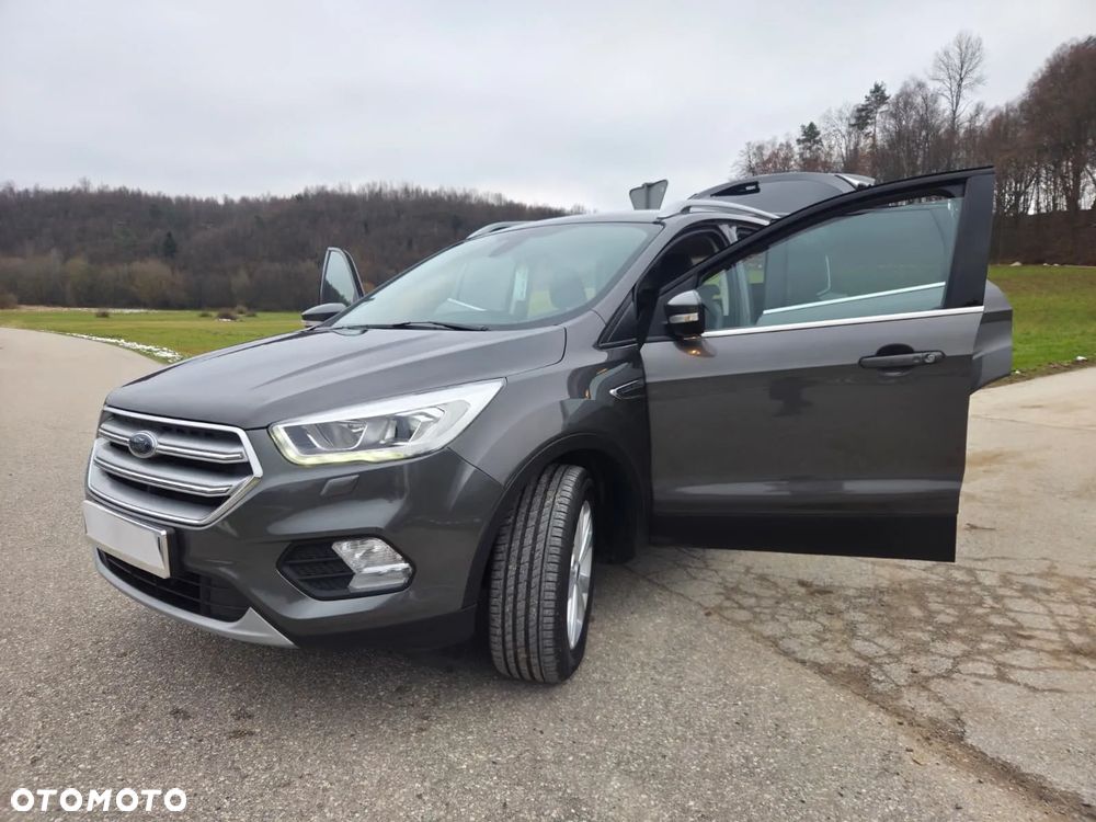 Ford Kuga 1.5 TDCi 2x4 Cool & Connect - 23