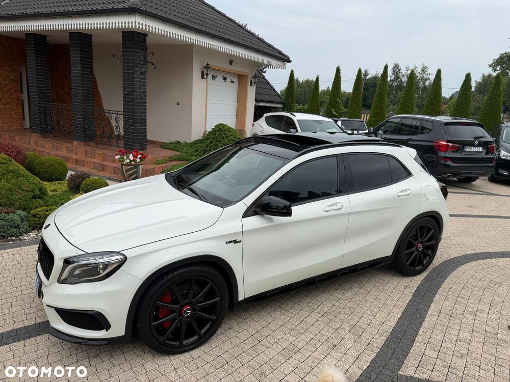 Mercedes-Benz GLA 45 AMG 4Matic 7G-DCT - 1