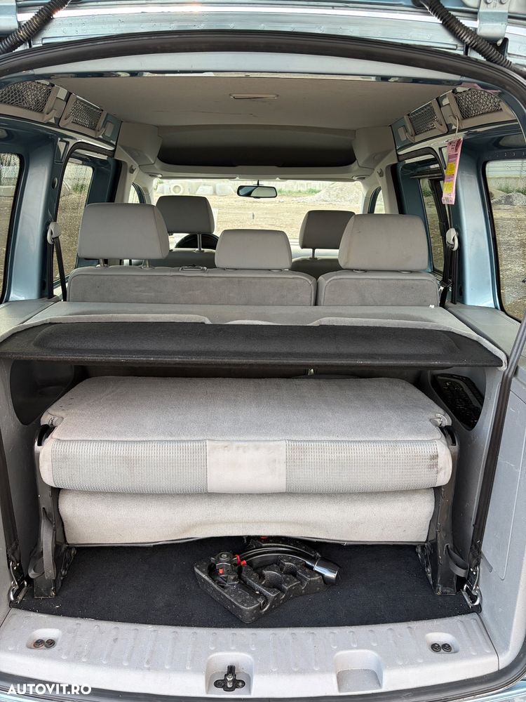 Volkswagen Caddy 1.9 DPF Life Style (7-Si.) - 2