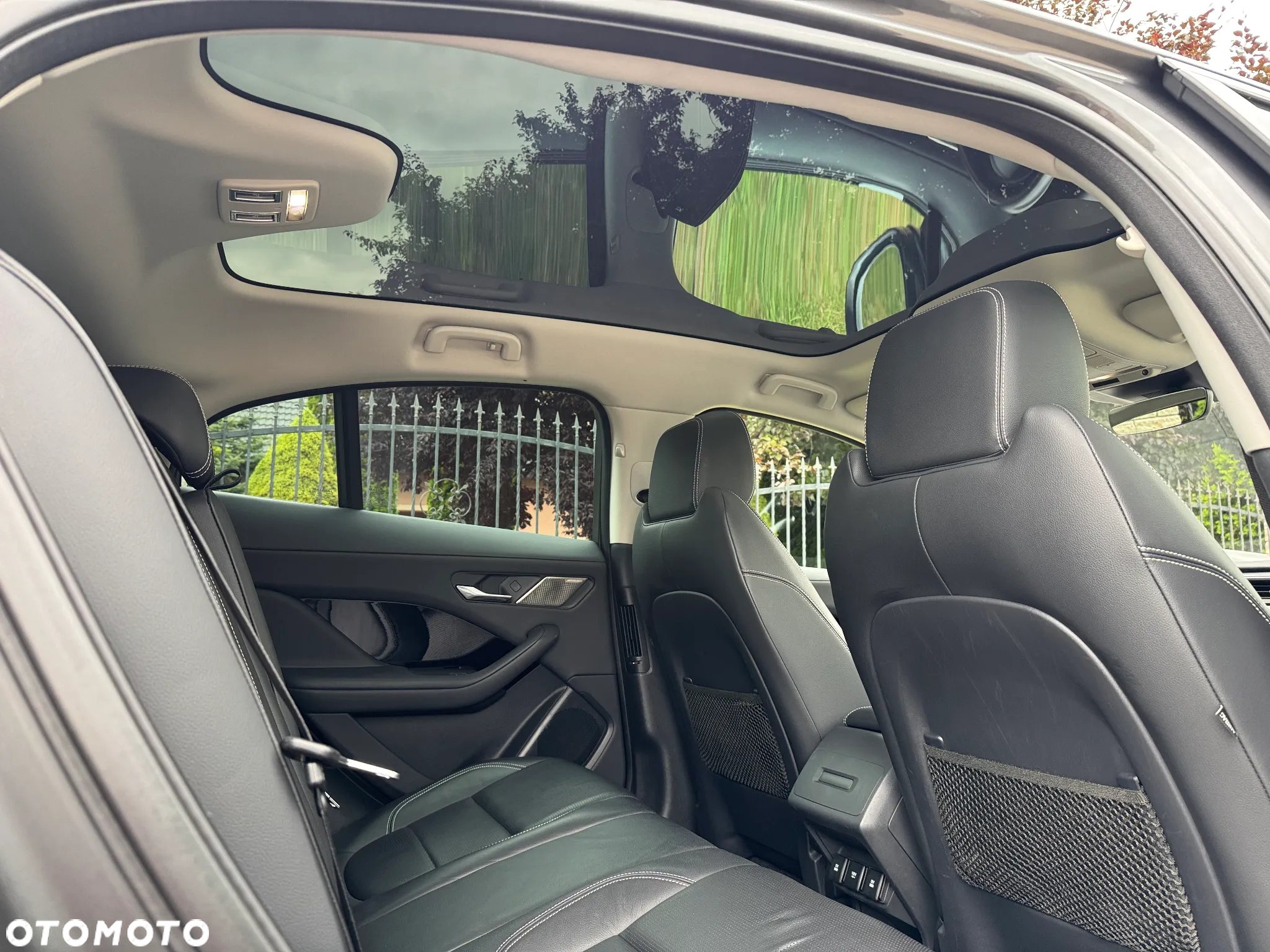 Jaguar I-Pace EV400 AWD HSE - 29