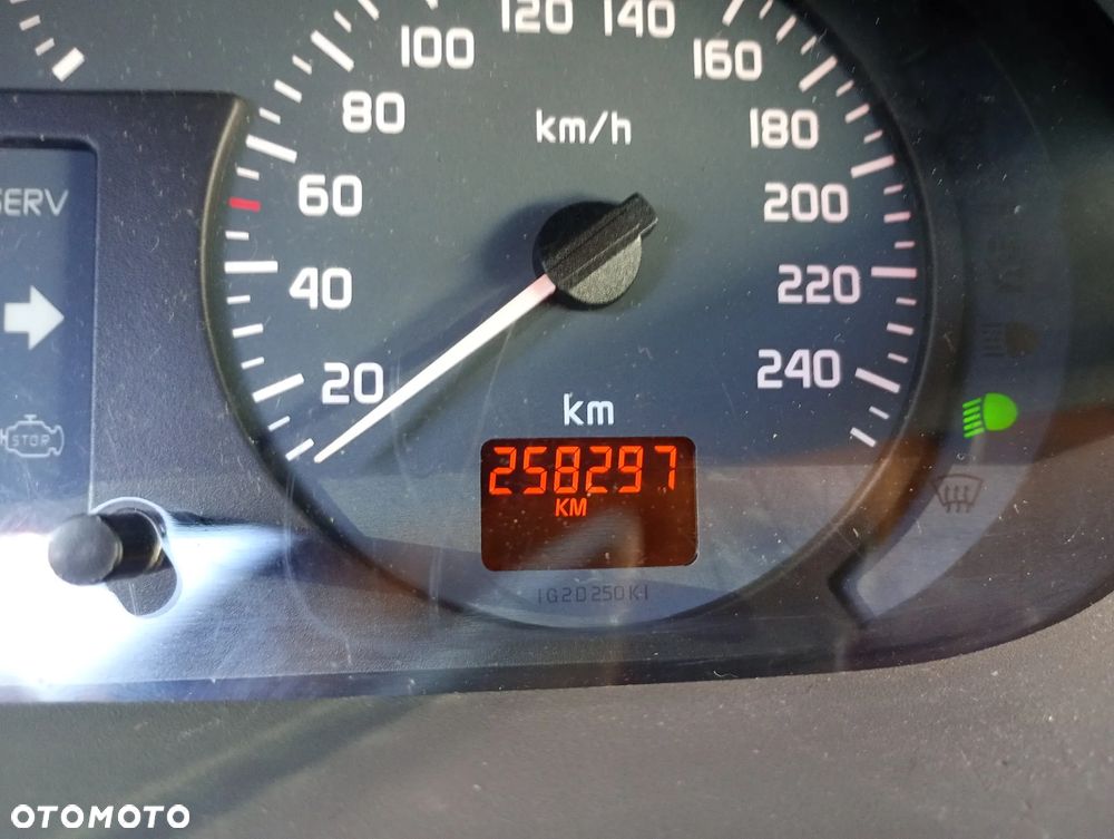Renault Scenic Megane 1.8i RT 16V - 10