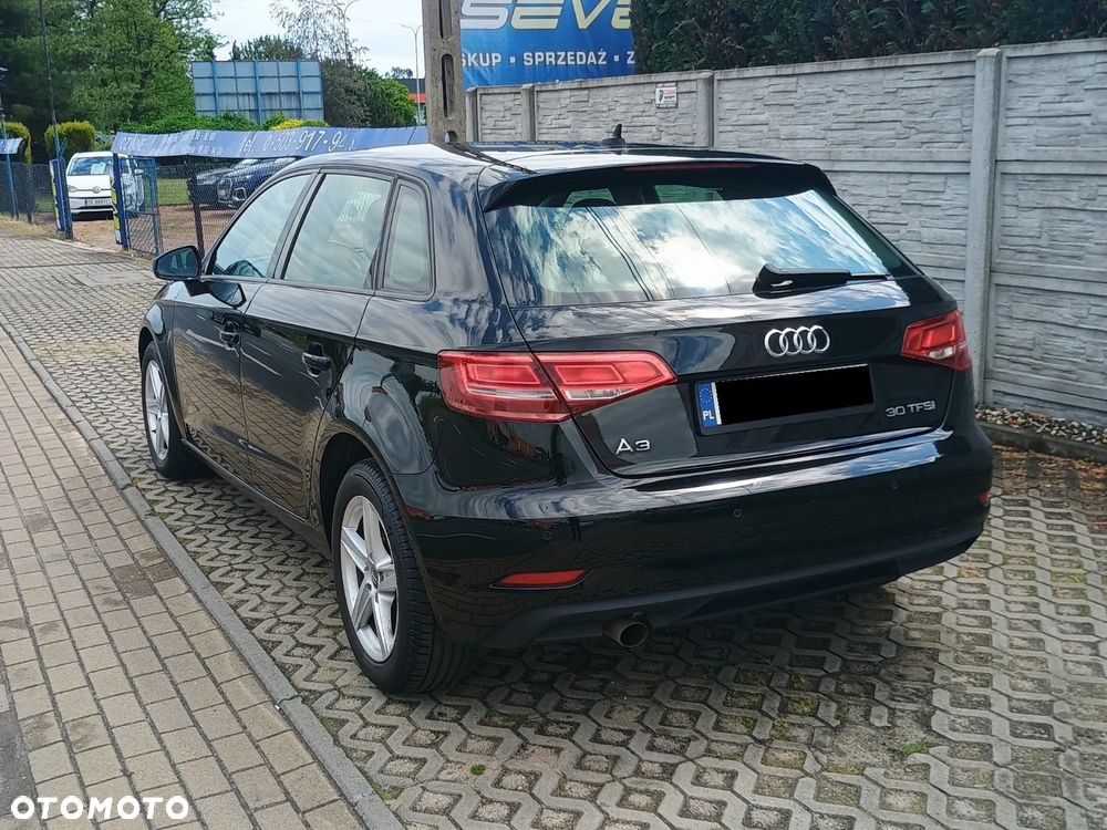 Audi A3 Sportback 30 TFSI - 2