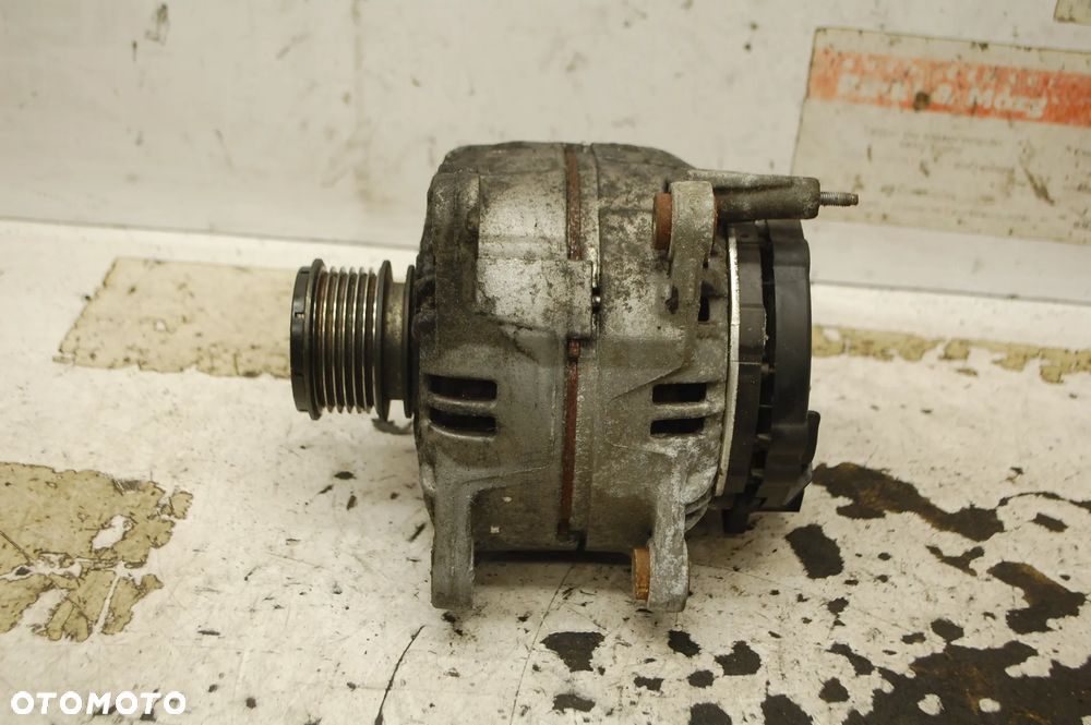 ALTERANTOR 06F903023C 140A SEAT ALTEA 1.9 TDI 2.0 TDI SKODA OCTAVIA II AUDI A3 8P VW GOLF V 06F903023F 06F903023H AUDI A4 B8 1.8 TFSI BOSCH - 7