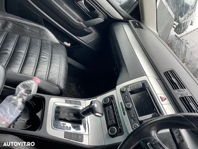 Dezmembrez VW Passat CC DSG 2.0 CBAB - 3