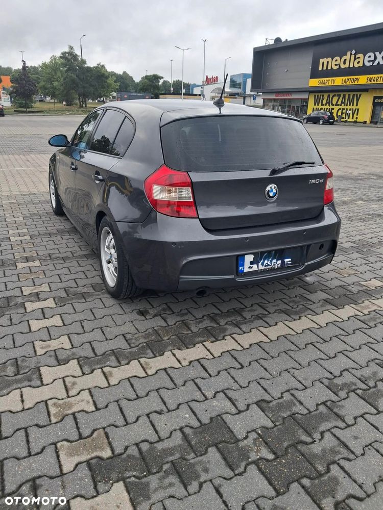 BMW Seria 1 120d - 2