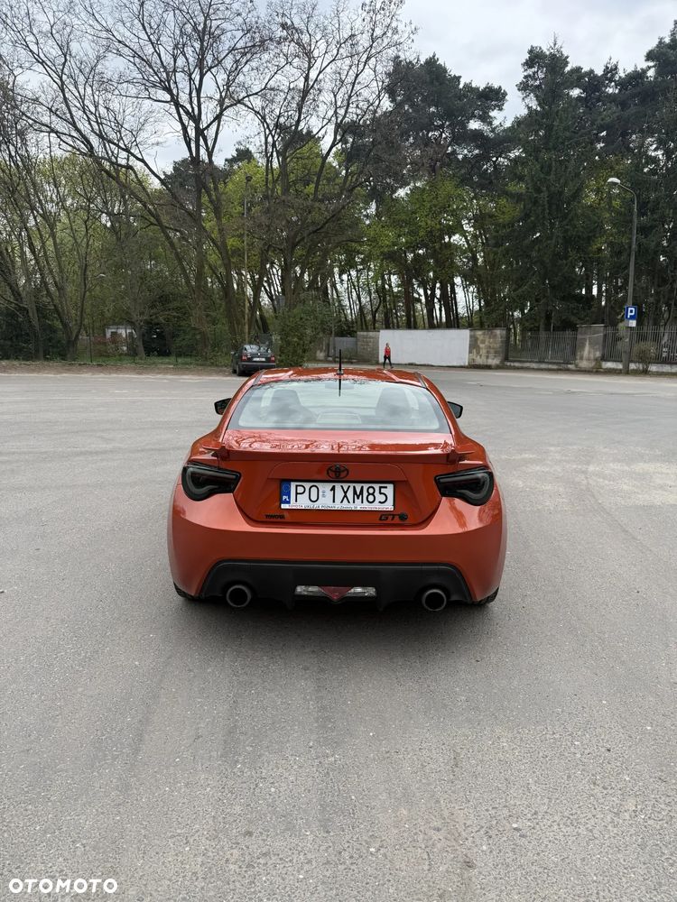 Toyota GT86 2.0 Prestige - 8