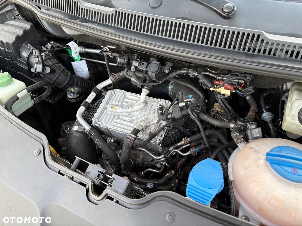 Volkswagen Transporter T6 - 10