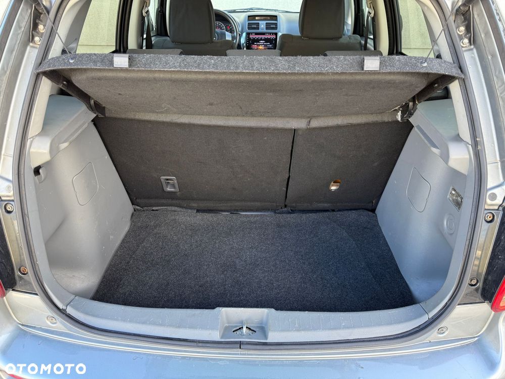 Suzuki SX4 1.6 GS / Premium 4WD - 18