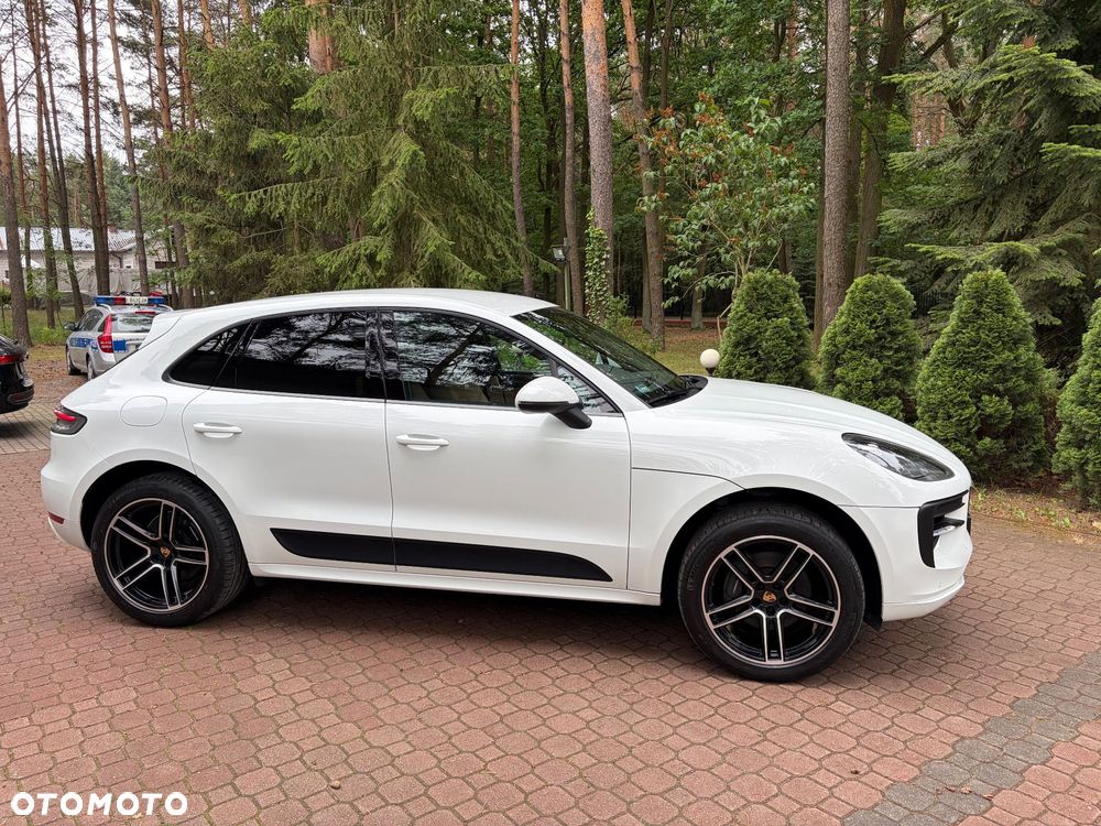 Porsche Macan - 2