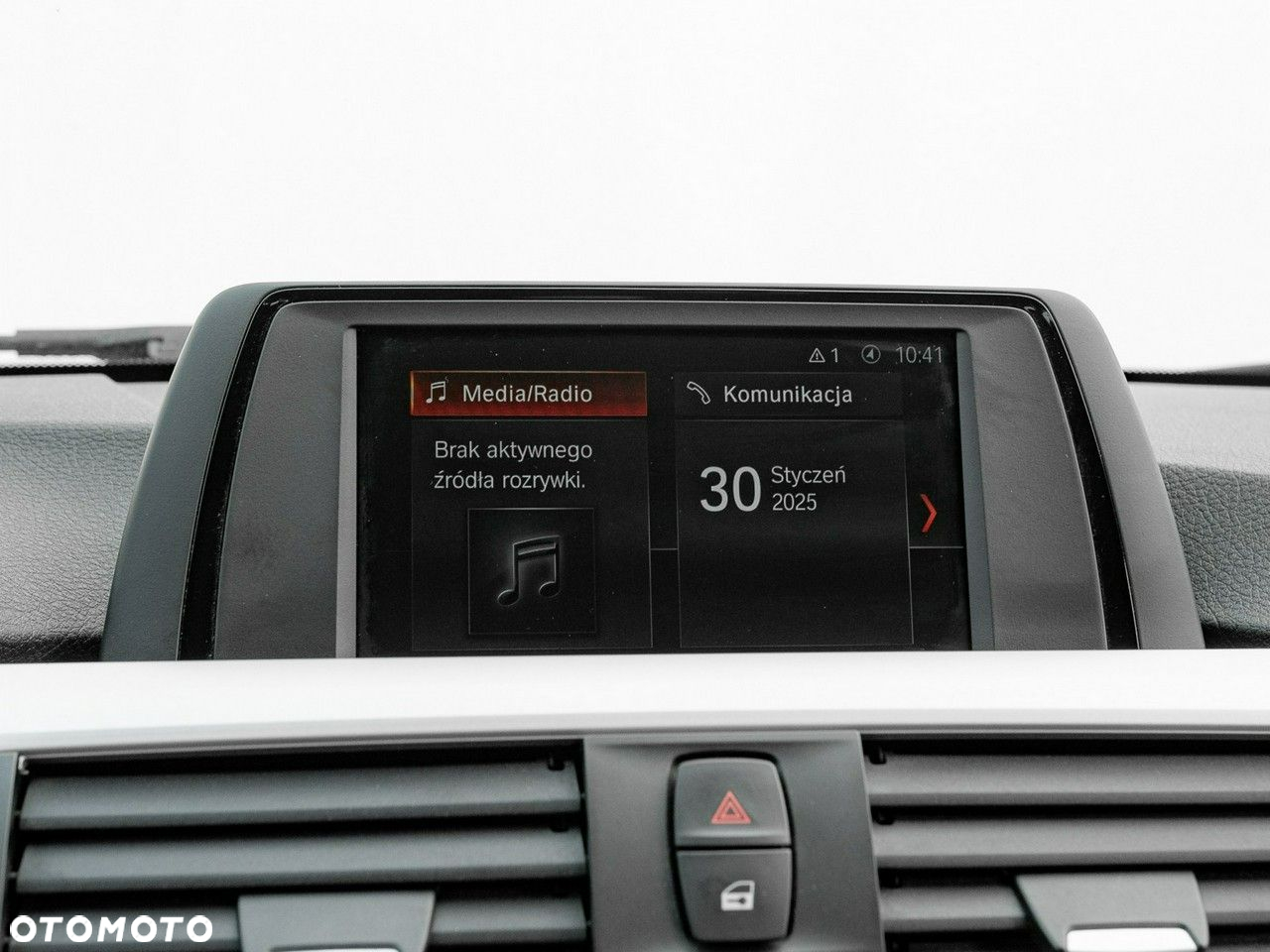 BMW Seria 3 330i xDrive Advantage - 23