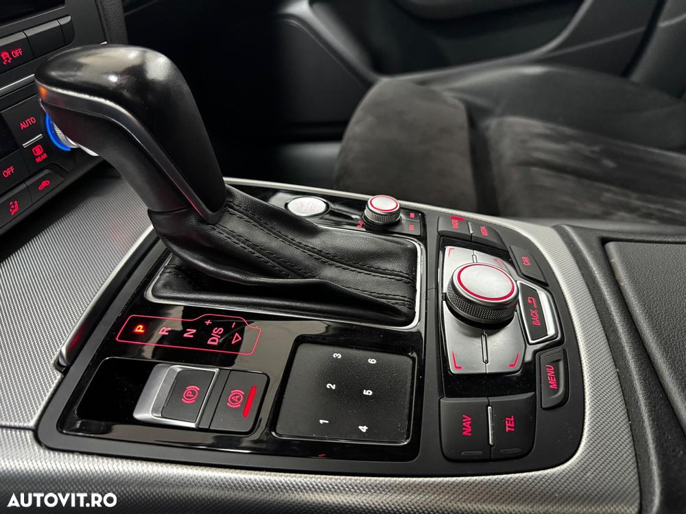 Audi A6 2.0 TDI Ultra DPF S tronic - 32