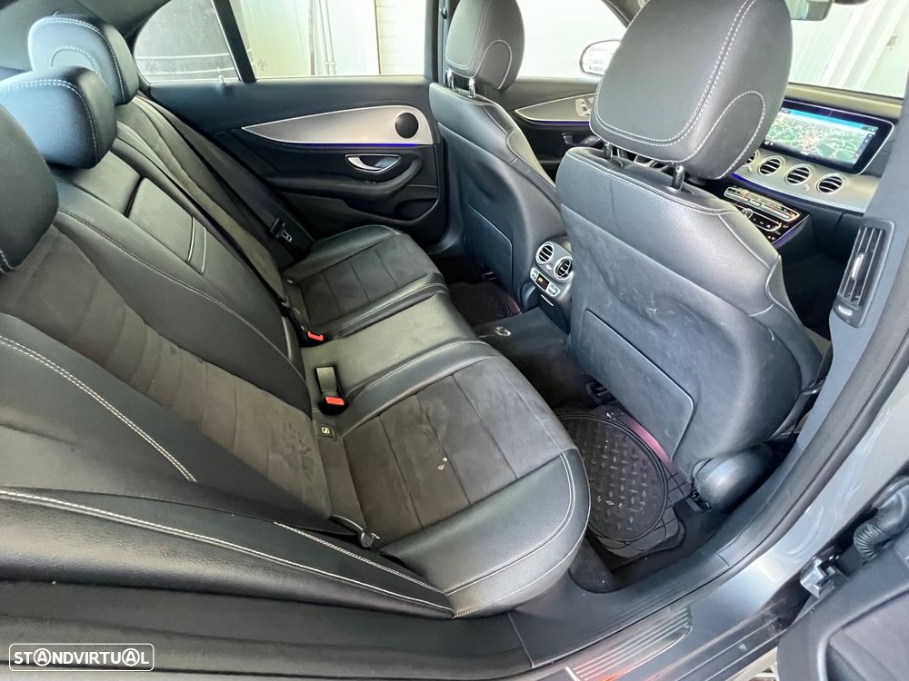 Mercedes-Benz E 220 d AMG Line - 11
