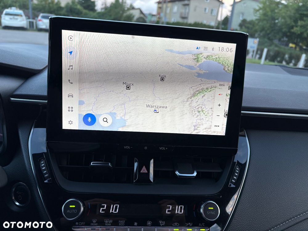 Toyota Corolla 2.0 Hybrid Style - 22
