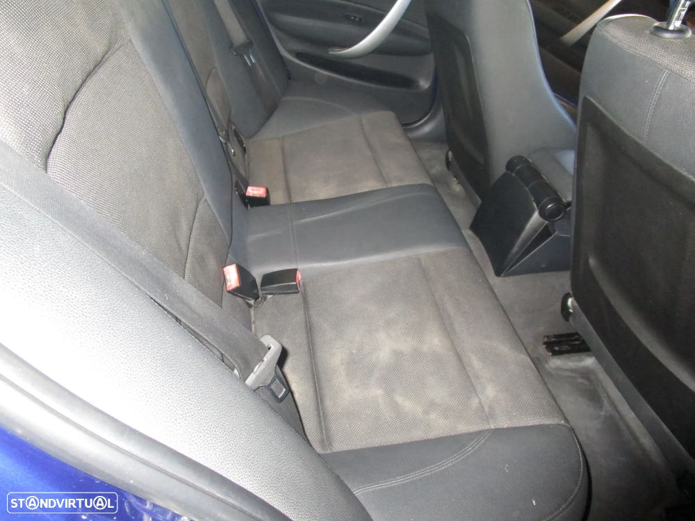 BMW 120 d DPF Edition Sport - 19