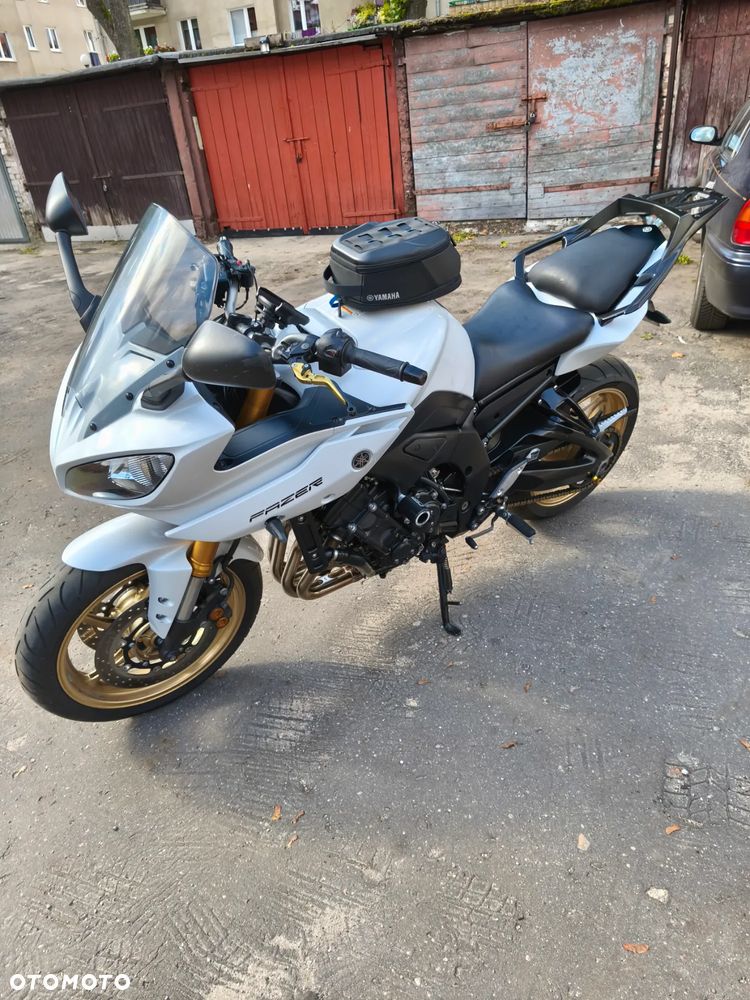 Yamaha FZ8 - 14