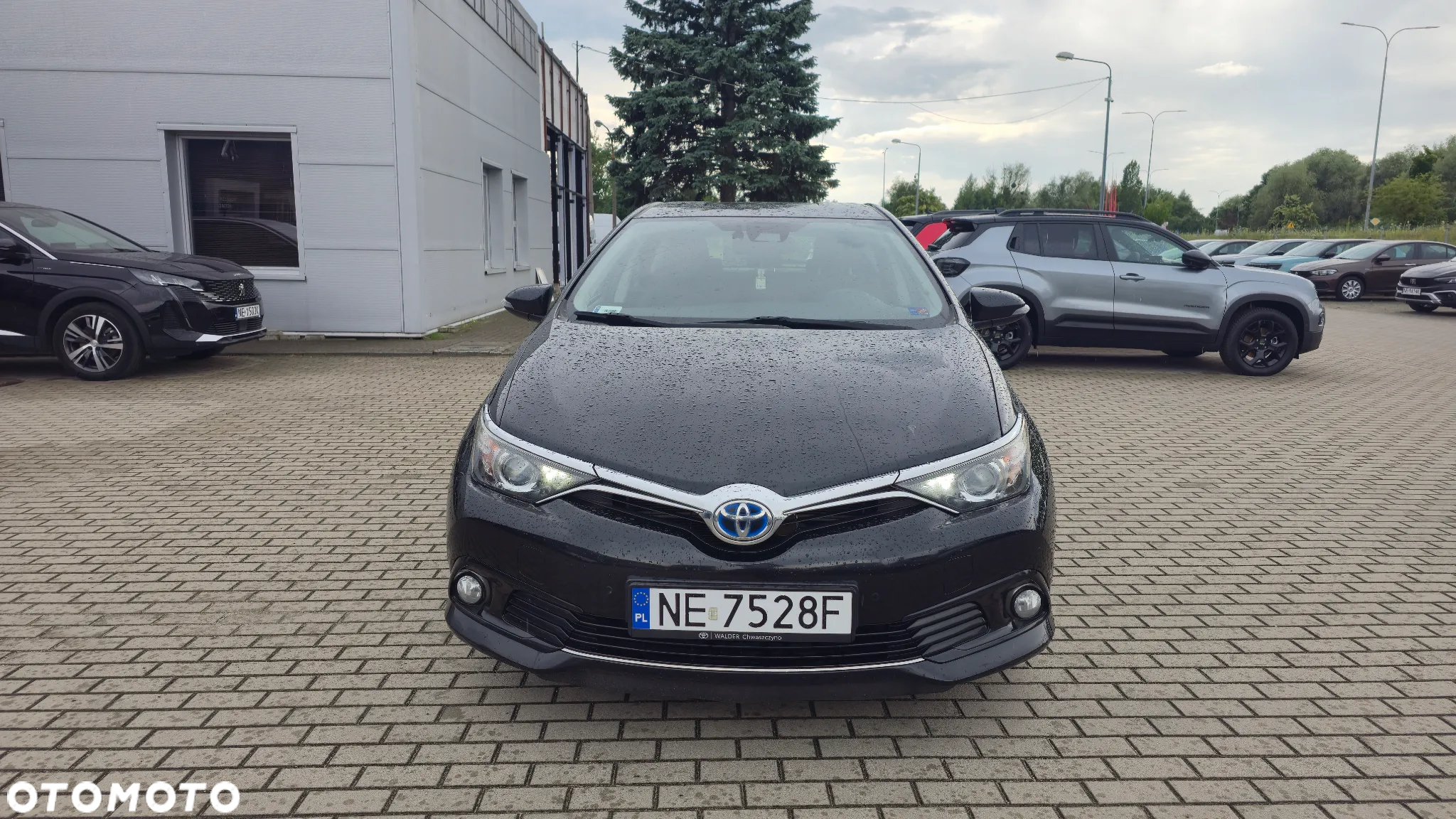 Toyota Auris - 2