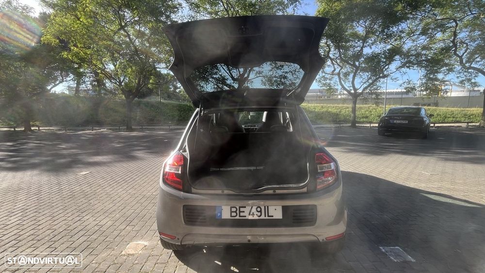 Renault Twingo ENERGY TCe 90 EDC Cosmic - 11