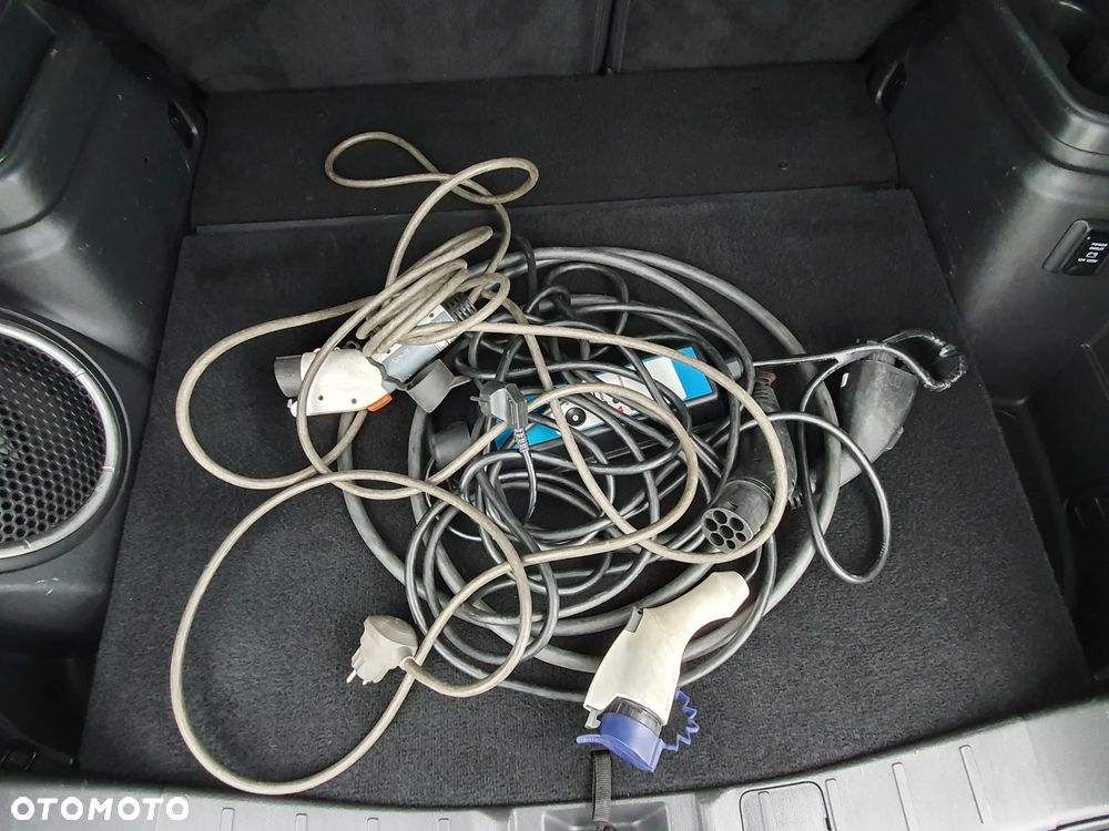 Mitsubishi Outlander PHEV Instyle NAVI + - 26