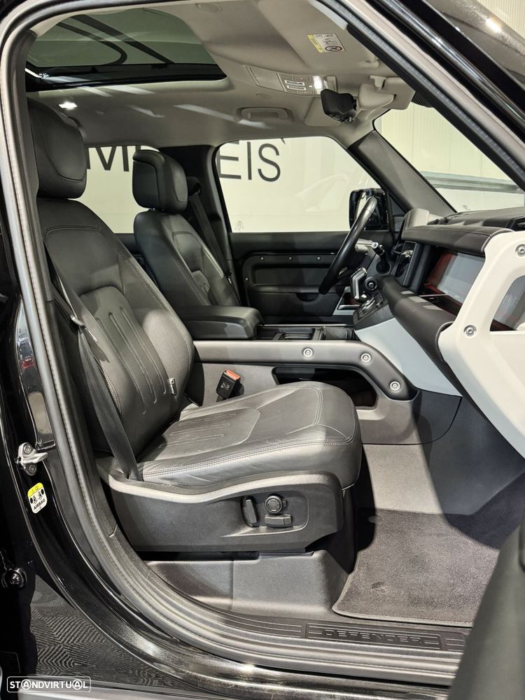 Land Rover Defender 3.0 I6 110 AWD X-Dynamic HSE - 39