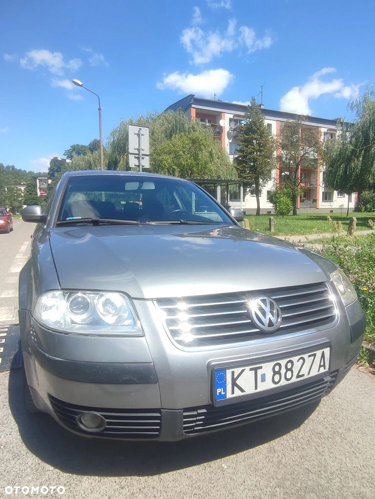 Volkswagen Passat 1.9 TDI Comfortline - 2