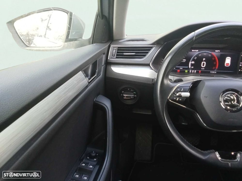 Skoda Superb Break 2.0 TDI DSG - 14