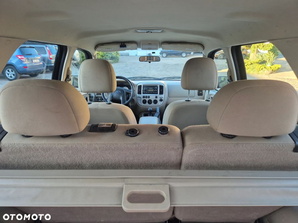 Ford Maverick 2.3 - 24