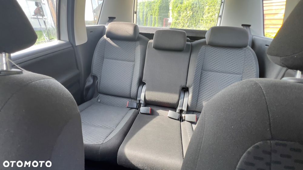 Skoda Roomster 1.4 16V - 8