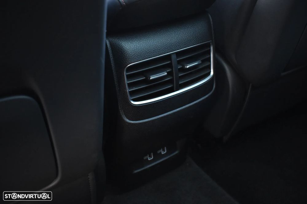 MG EHS 1.5 T-GDI Plug-in Hybrid Luxury - 49