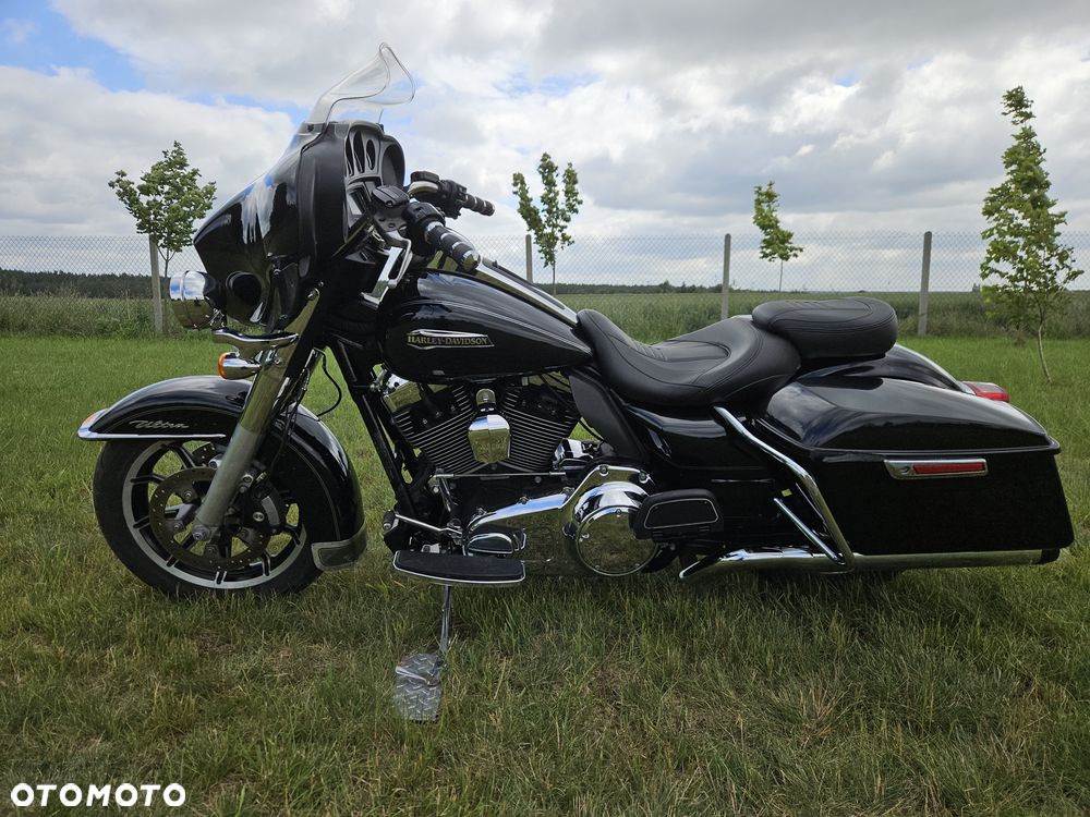 Harley-Davidson Electra - 13