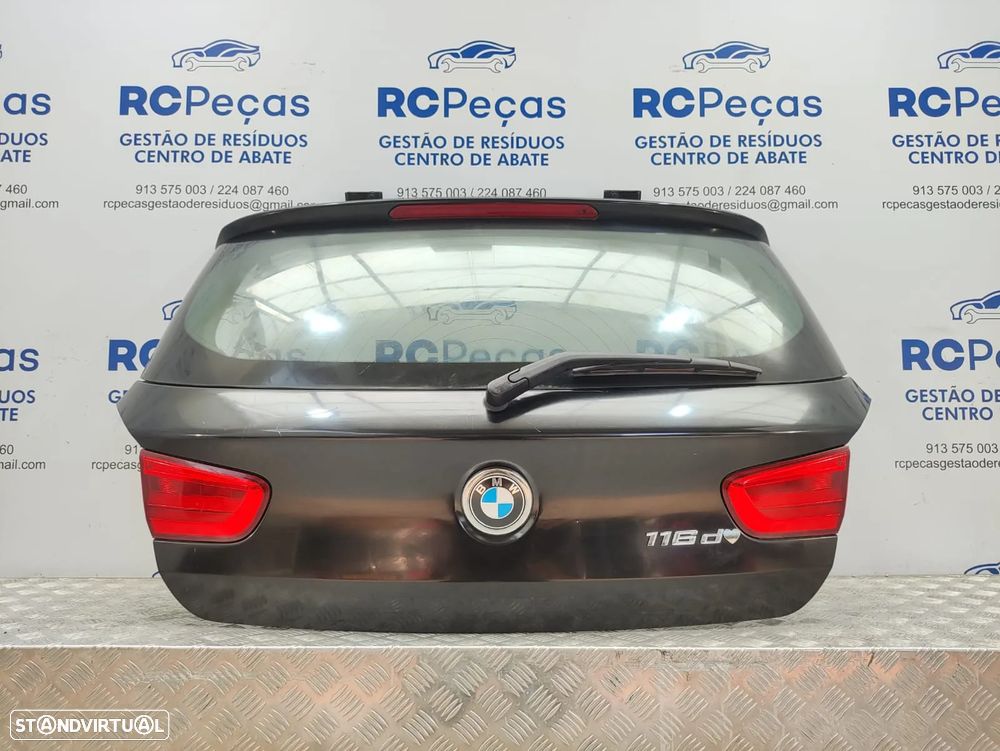 Porta Tampa de Mala BMW Serie 1 F20 F21 LCI - 6