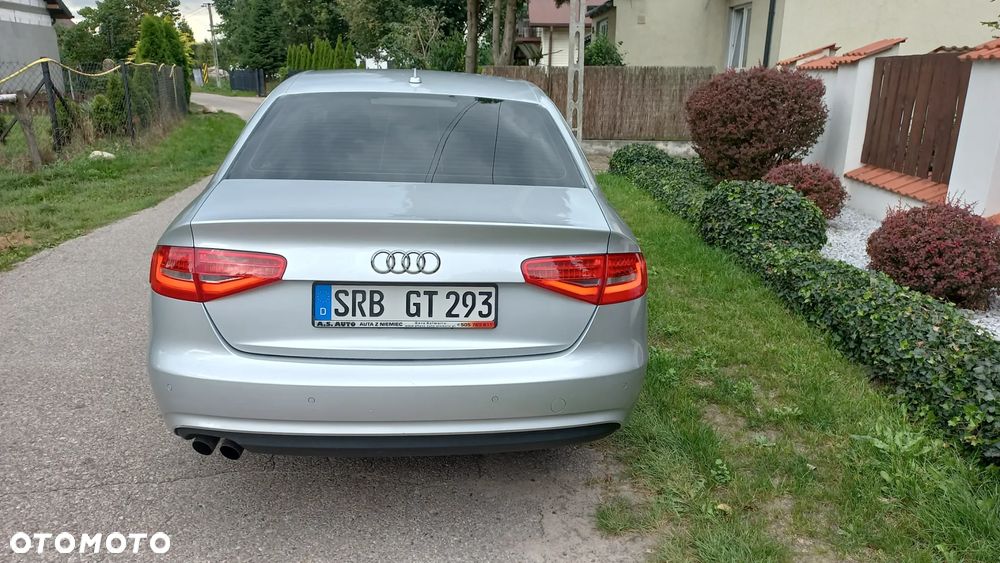 Audi A4 Limousine 1.8 TFSI Ambiente - 10