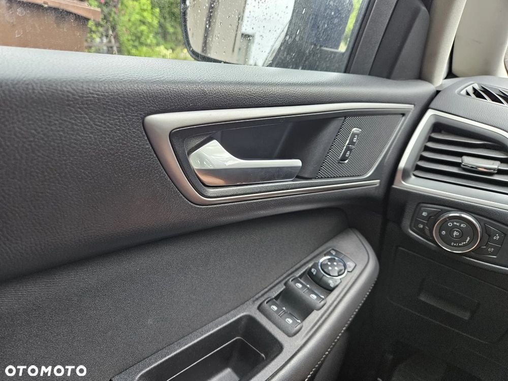 Ford S-Max 2.0 TDCi Trend - 11