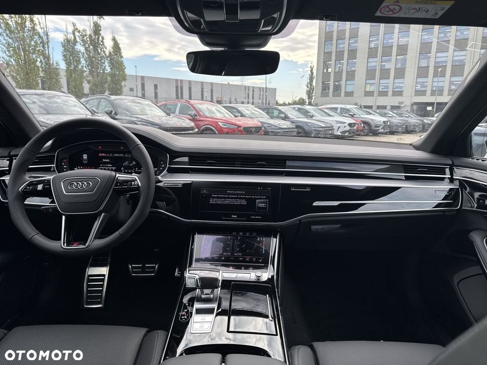 Audi S8 - 28