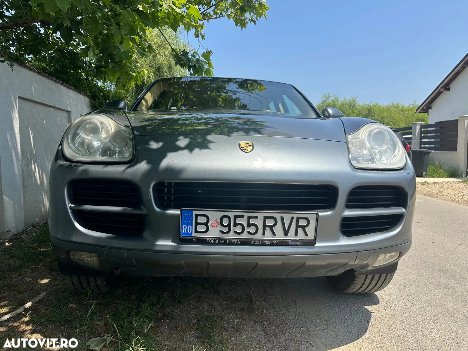 Porsche Cayenne - 3