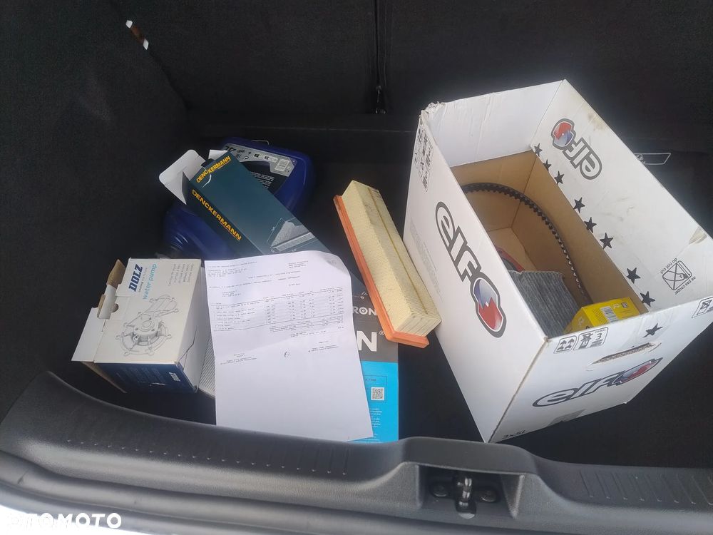 Renault Clio - 13