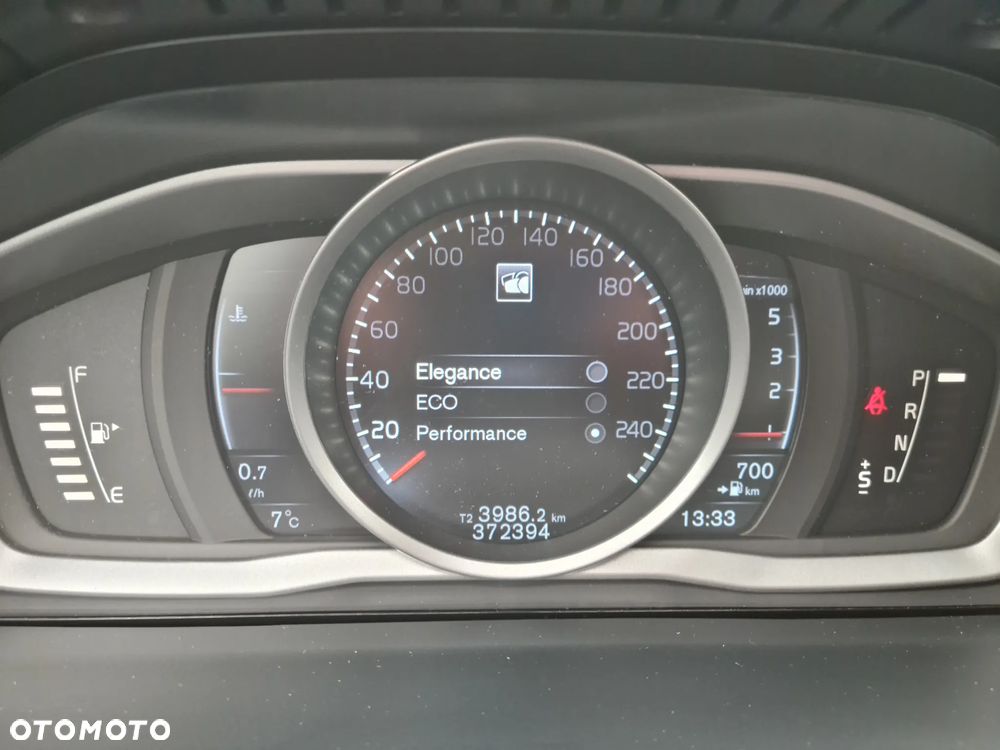 Volvo V60 D4 Drive-E Momentum - 31