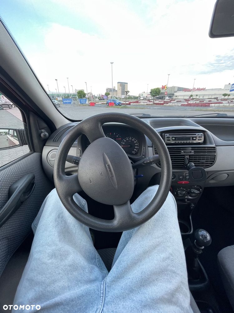 Fiat Punto 1.2 8V - 8
