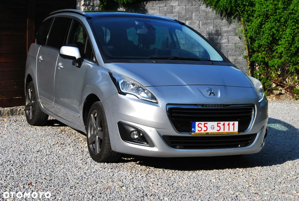 Peugeot 5008 2.0 HDi Allure 7os - 7