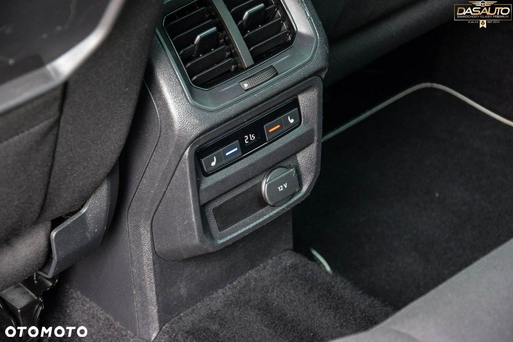 Volkswagen Tiguan 2.0 TDI SCR 4MOTION DSG Highline - 27