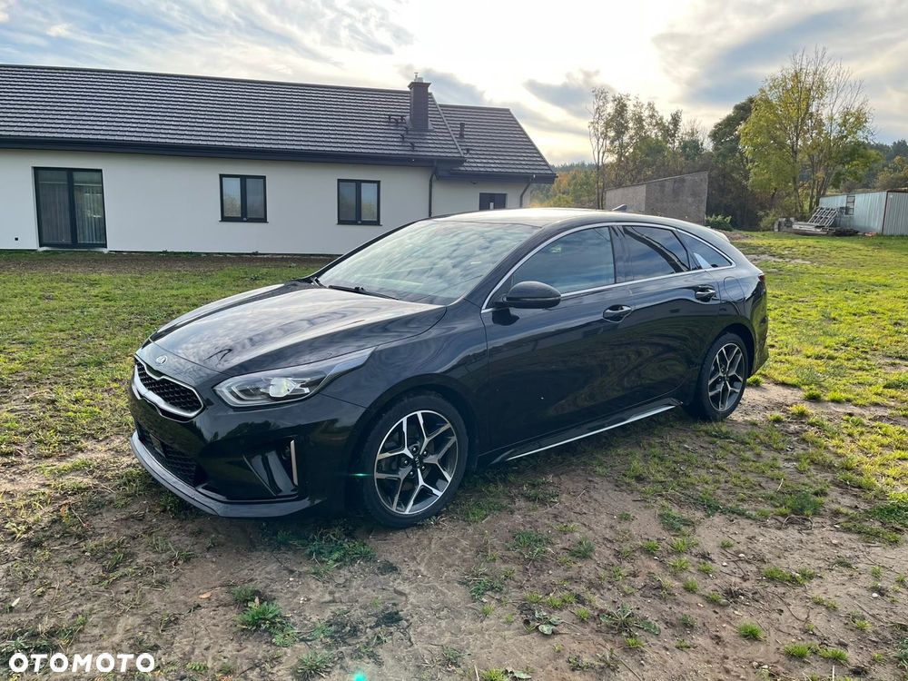 Kia ProCeed - 1