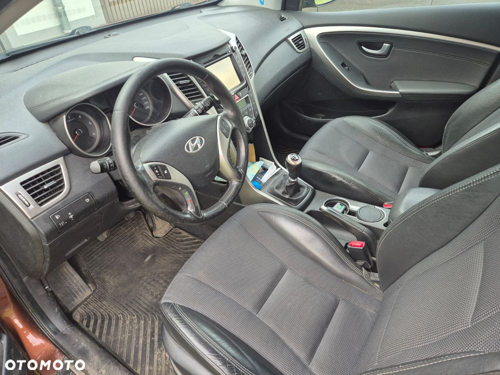 Hyundai i30 1.4 CRDi Comfort - 5