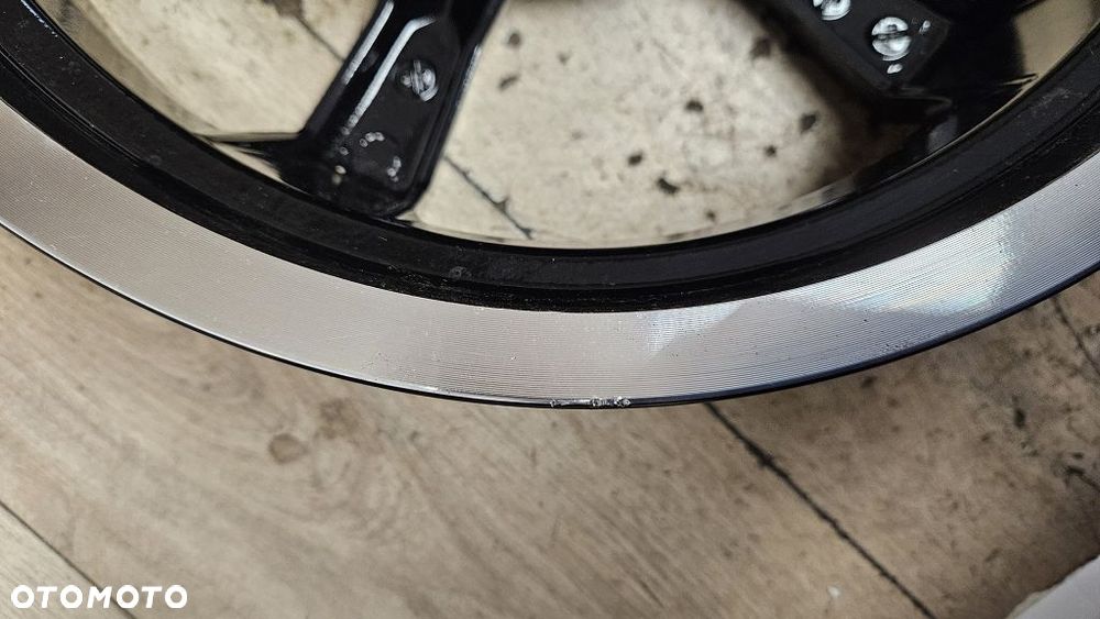 Felga przód 14" Peugeot Satelis 125 (06-09)  766320N - 12