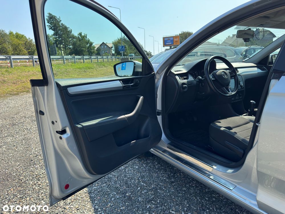 Skoda RAPID 1.0 TSI Ambition - 15