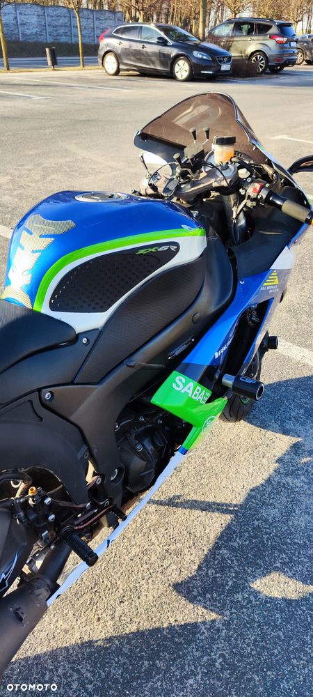 Kawasaki ZXR - 10