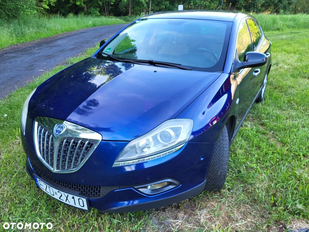 Lancia Delta 2.0 MultiJet 16v Oro - 3