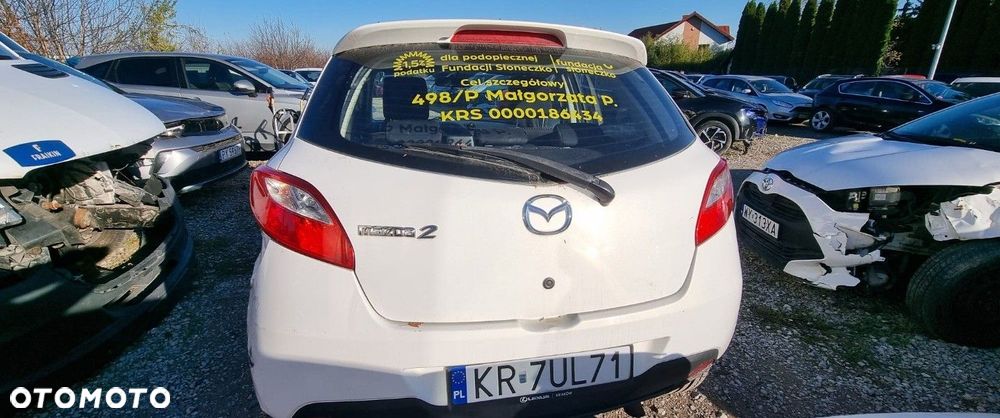 Mazda 2 - 10