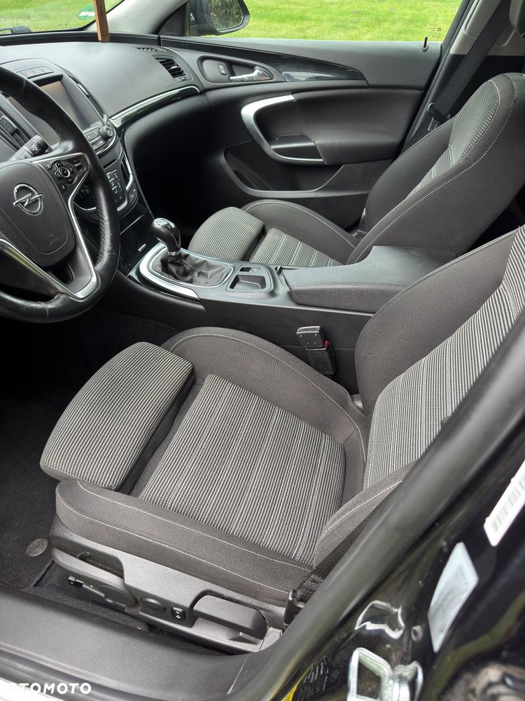 Opel Insignia - 11