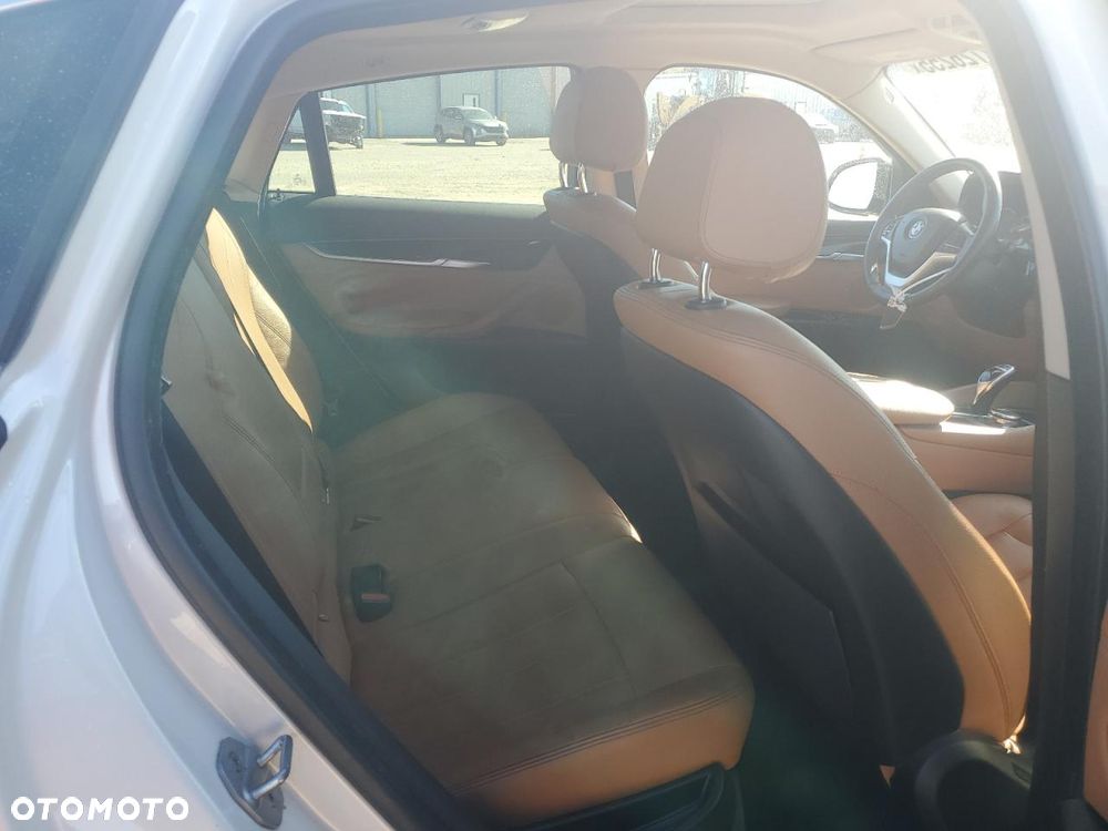 BMW X6 35i xDrive - 11